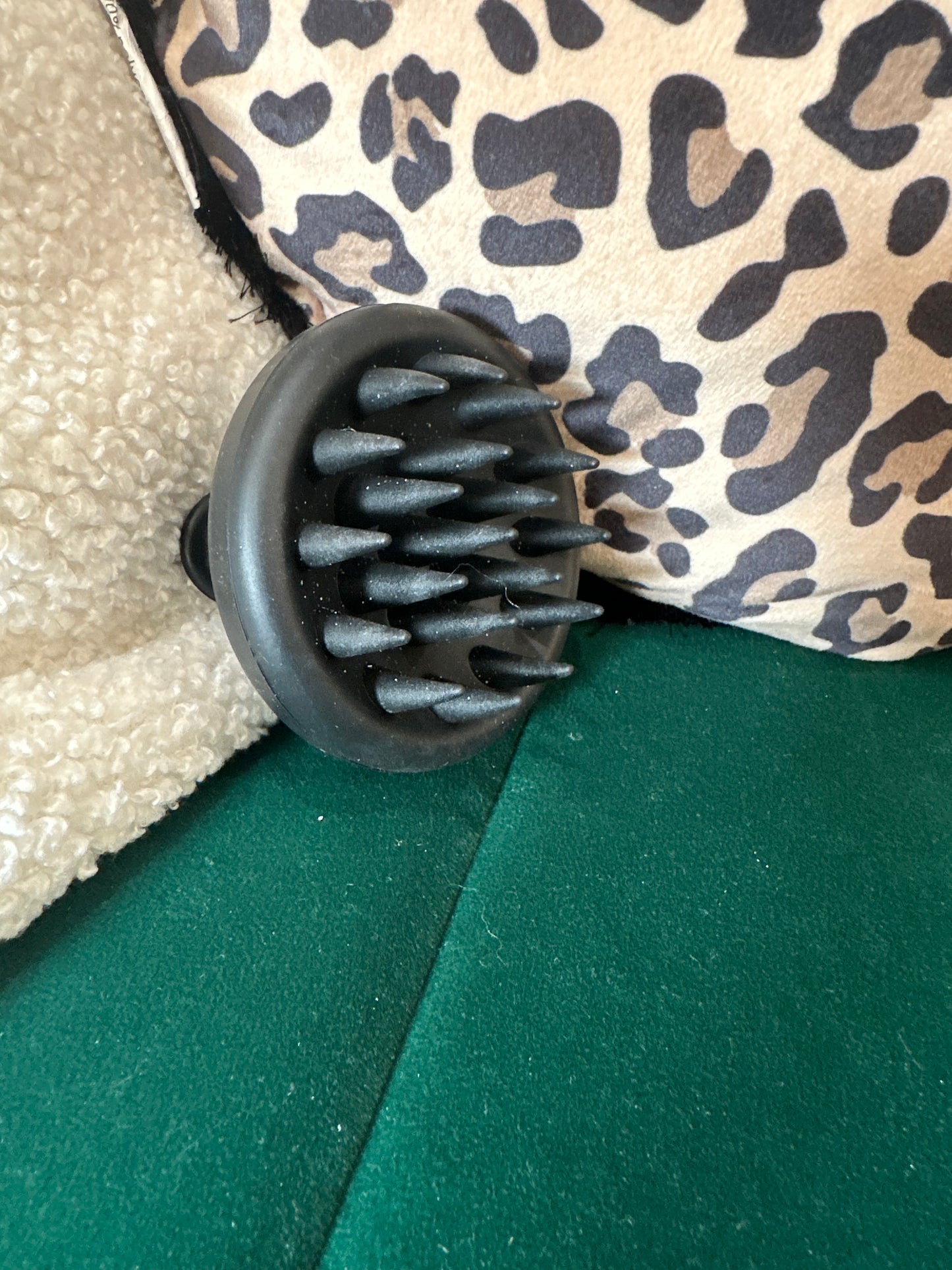 Fierce Scalp Scrubber & Shower Massager